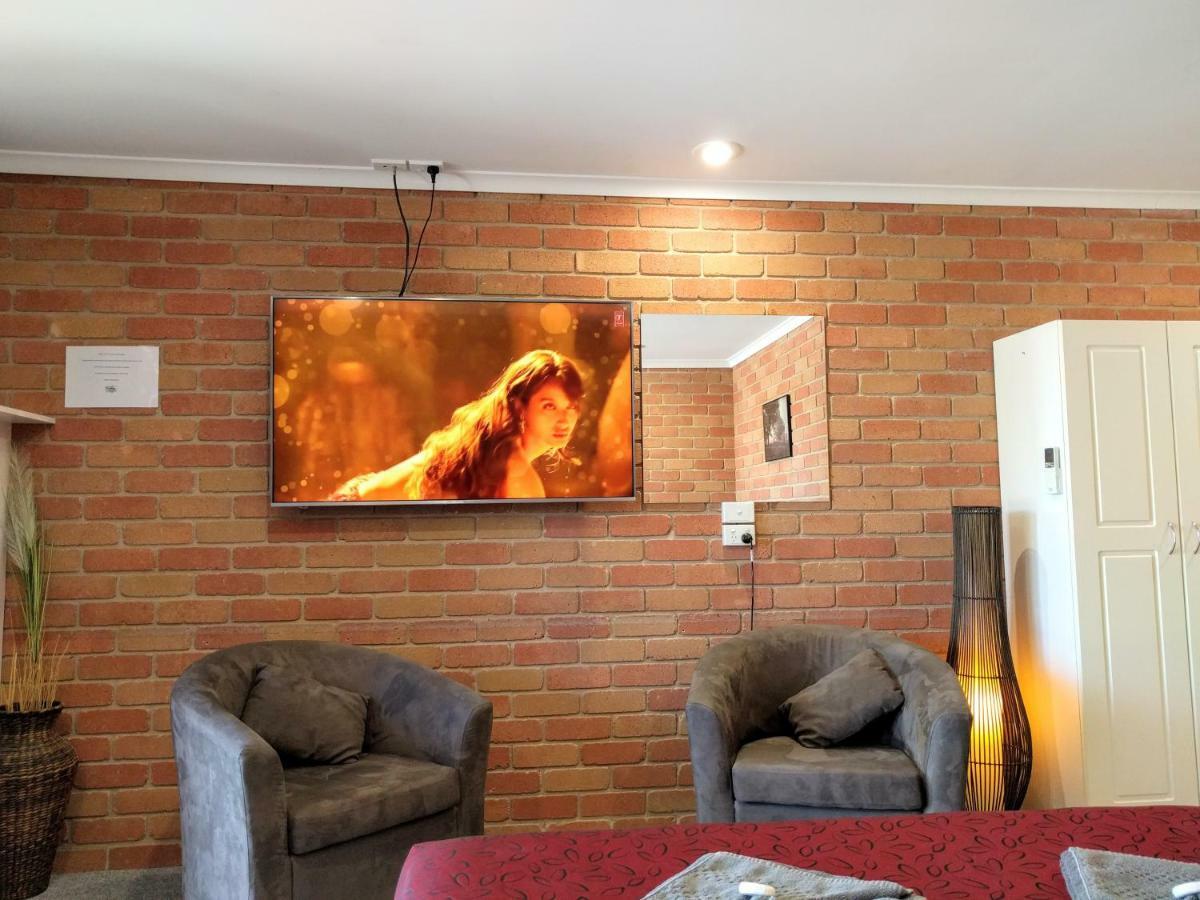 Travellers Inn Kaniva ภายนอก รูปภาพ