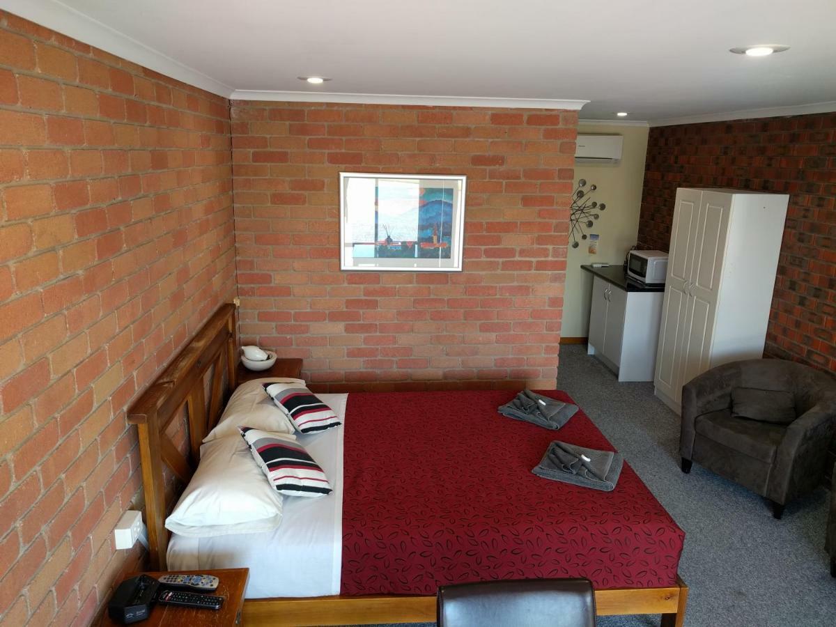 Travellers Inn Kaniva ภายนอก รูปภาพ