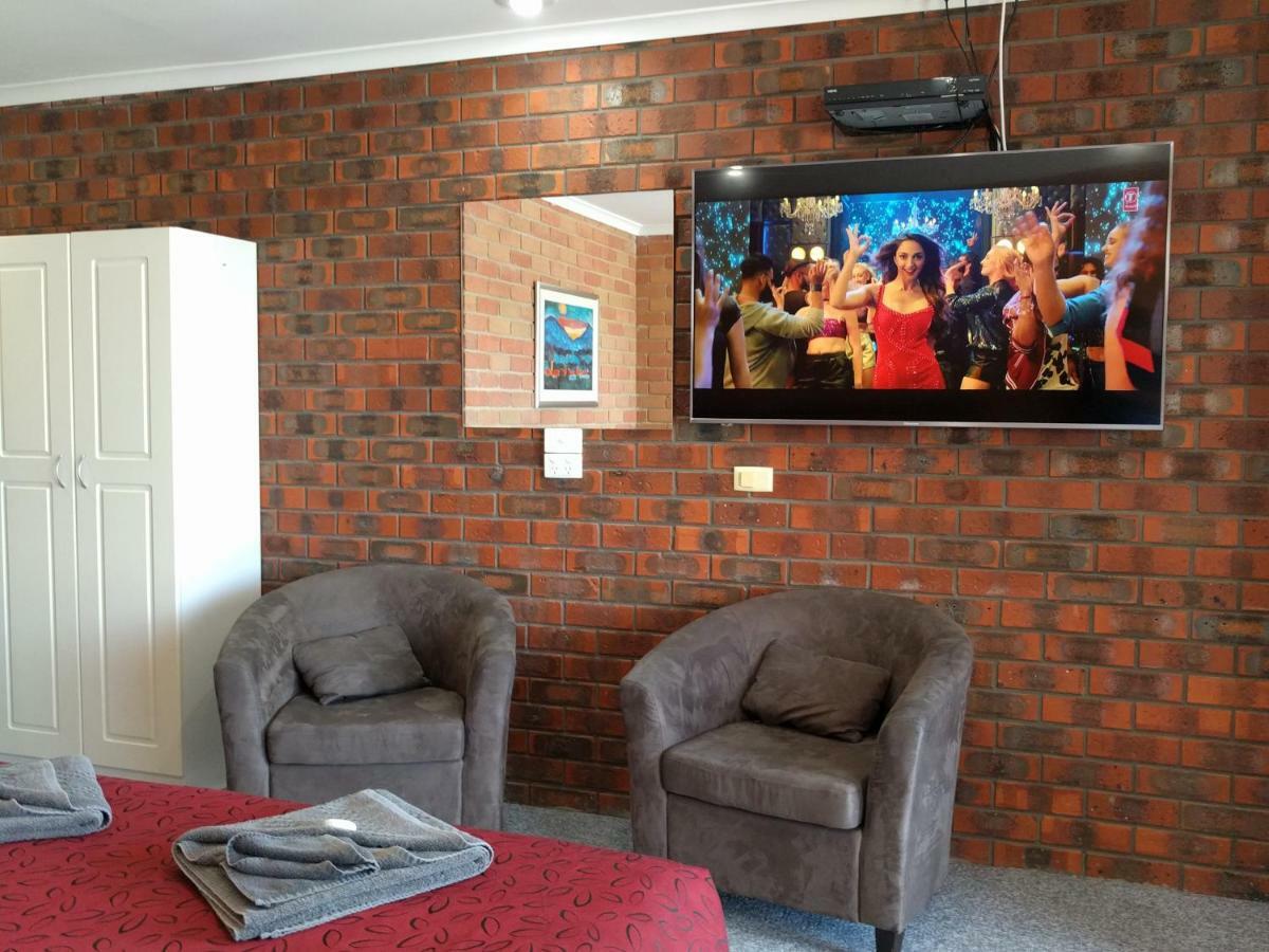 Travellers Inn Kaniva ภายนอก รูปภาพ