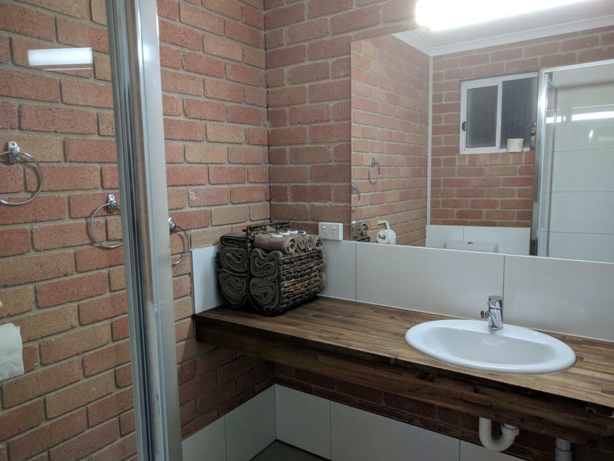 Travellers Inn Kaniva ภายนอก รูปภาพ