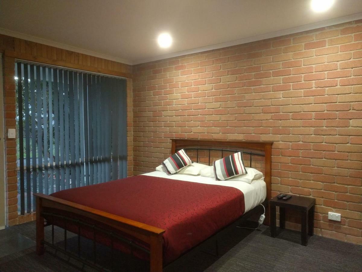 Travellers Inn Kaniva ภายนอก รูปภาพ