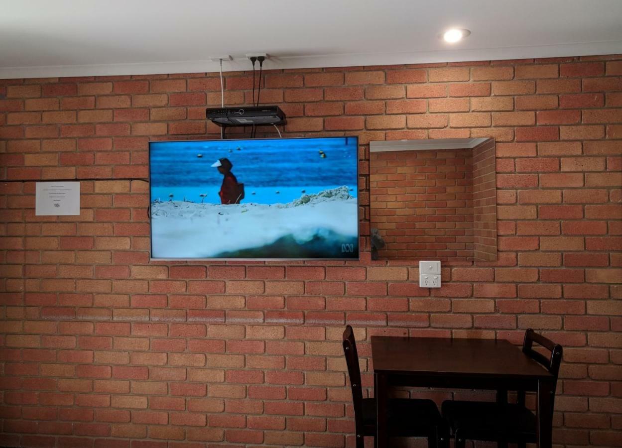 Travellers Inn Kaniva ภายนอก รูปภาพ