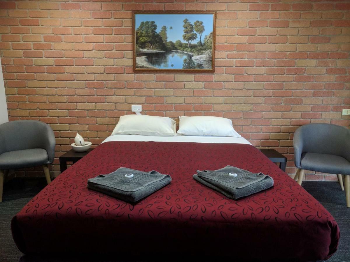 Travellers Inn Kaniva ภายนอก รูปภาพ